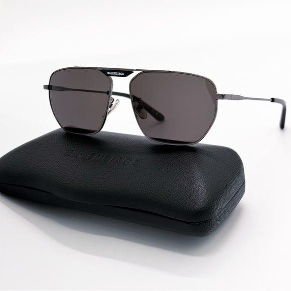 NEW BALENCIAGA BB0298SA 001 AVIATOR BLACK  METAL UNISEX SUNGLASSES BALENCIAGA - Picture 2 of 9